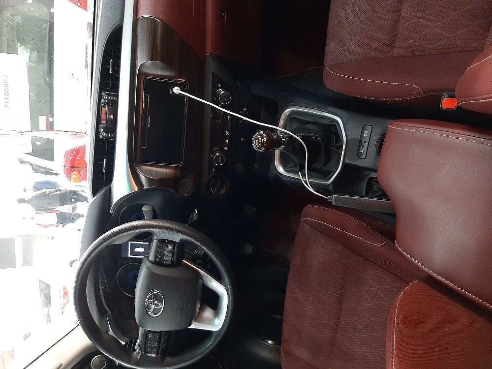 تۆیۆتا هایلۆکس